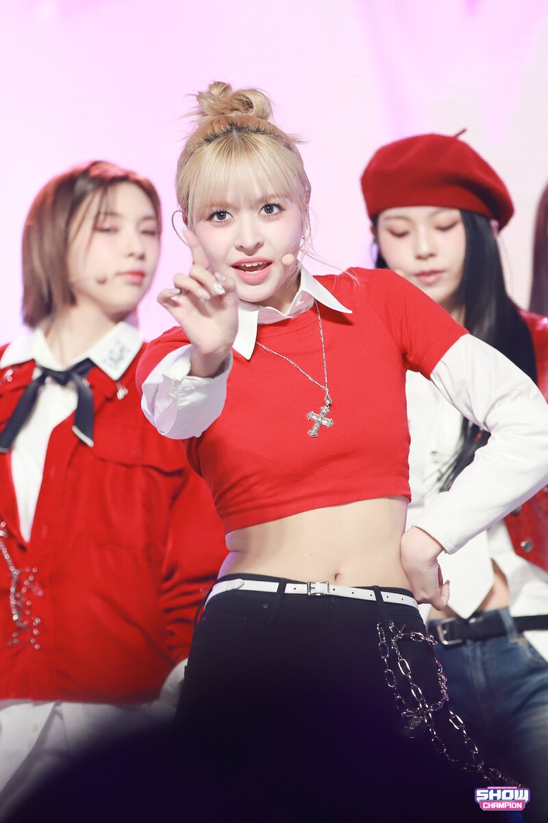 240131 NMIXX Lily - 'DASH' at Show Champion documents 7