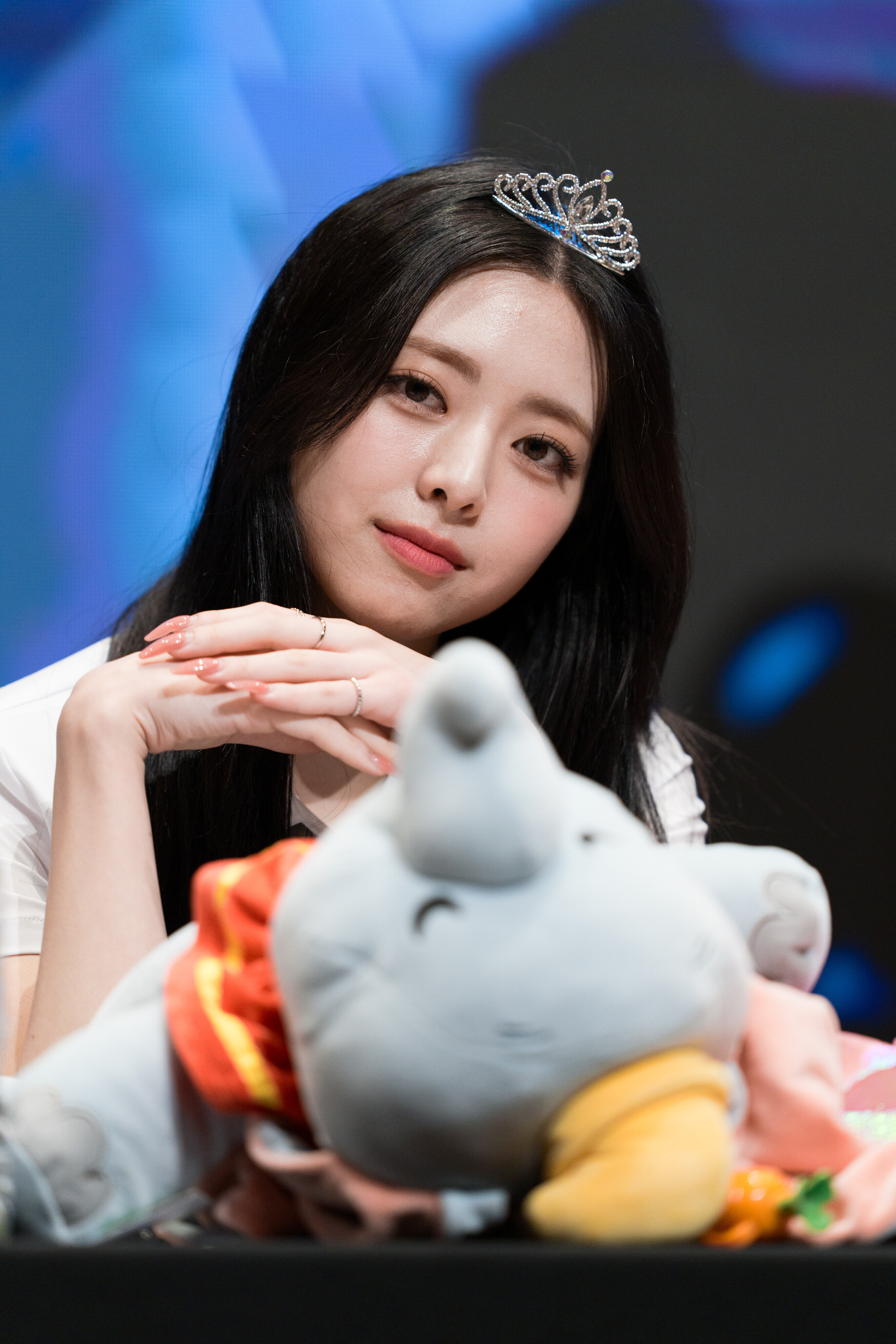 230831 ITZY Yuna - Soundwave Fansign Event | kpopping