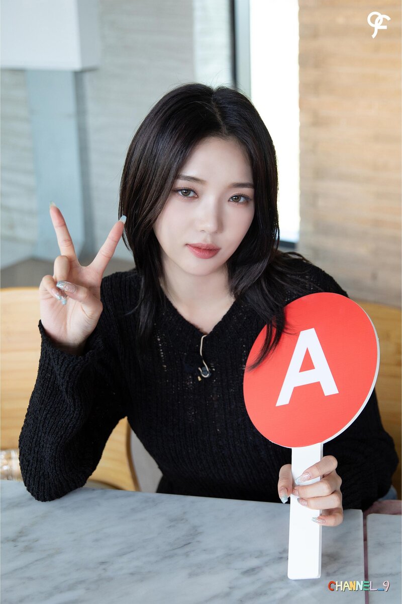 220706 fromis_9 Weverse - <CHANNEL_9> Spin-Off Behind Photo Sketch documents 7