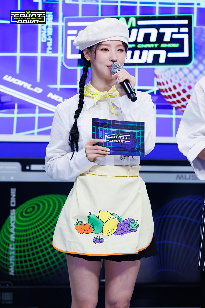 230323 Miyeon & Joohoney - M Countdown MC's documents 4