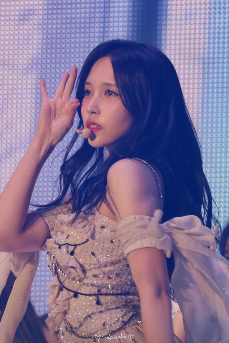 230415 TWICE Mina - ‘READY TO BE’ World Tour in Seoul Day 1 documents 3