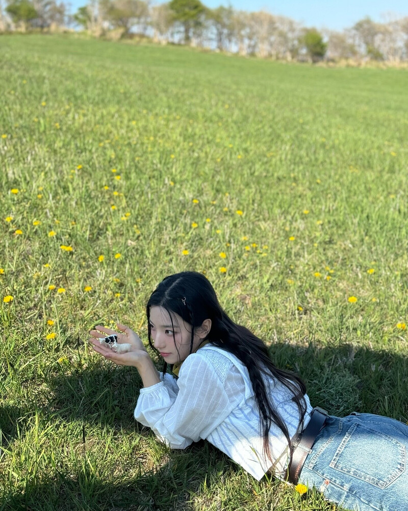 240708 fromis_9 Saerom Instagram Update documents 4