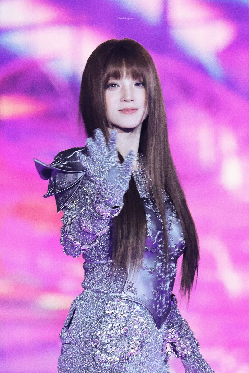 250104 (G)I-DLE Yuqi - at Golden Disc Awards 2025 documents 3