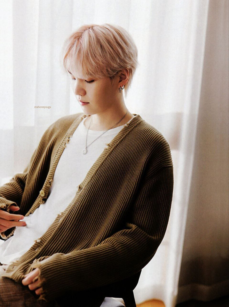 BTS [Suga] Global Official Fanclub 9th ARMY ZIP (SCANS) | kpopping