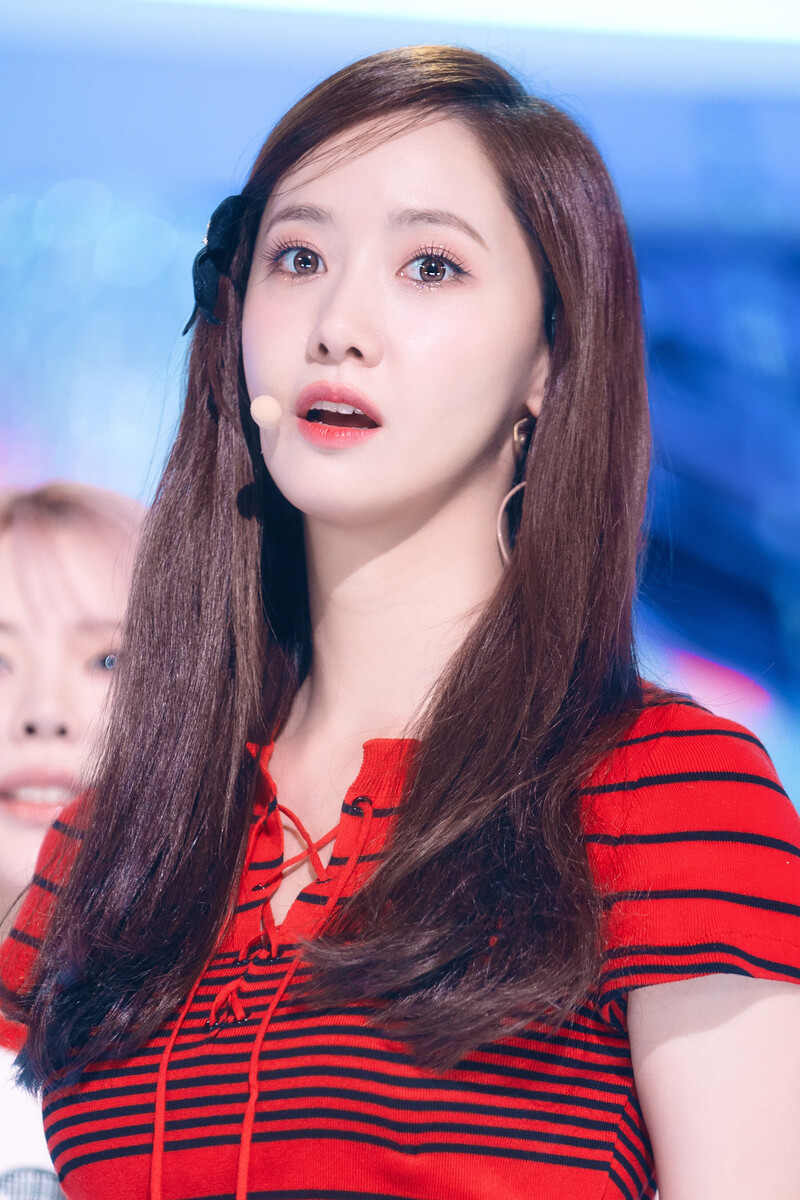 220821 Girls' Generation Yoona - 'FOREVER 1' at Inkigayo documents 11