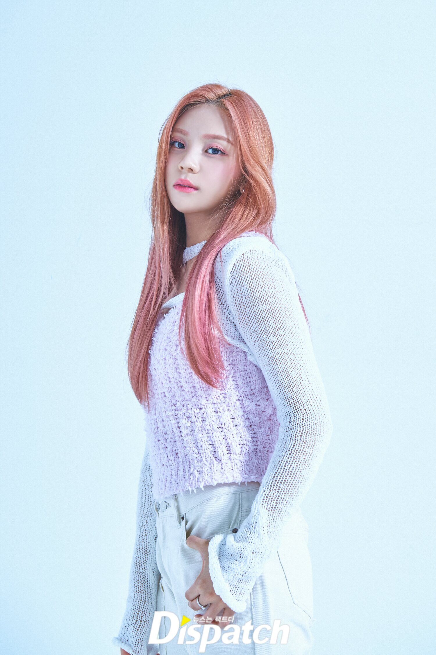 220707 VIVIZ Umji 'Summer Vibe' Promotion Photoshoot by Dispatch | kpopping