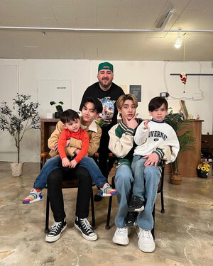 220408 @.samhammington Instagram Update -Jay, Jake