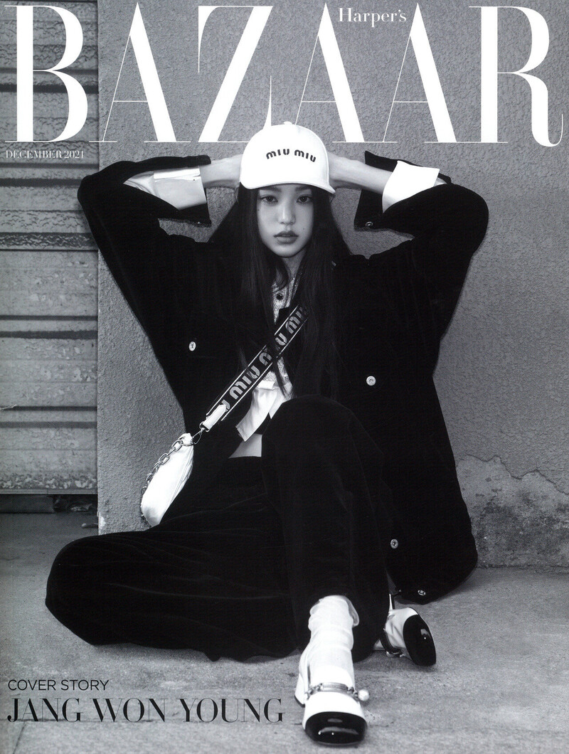 IVE Wonyoung for Harper's Bazaar December 2021 issue [SCANS] documents 1