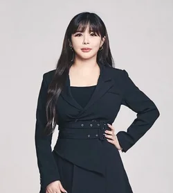 Park Bom