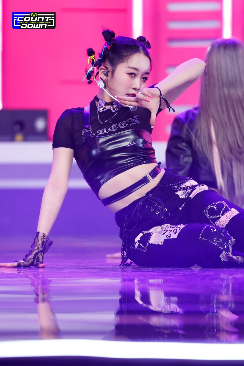 220113 Kep1er - 'WA DA DA' at M Countdown documents 3