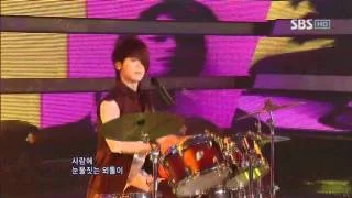 CNBlue - I'm a loner (씨앤블루 - 외톨이야) @ SBS Inkigayo 인기가요 100214