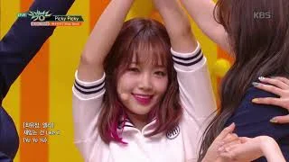 Picky Picky - 위키미키(Weki Meki) [뮤직뱅크 Music Bank] 20190517