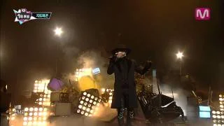 G-DRAGON_Black feat. JENNIE KIM (Black by G-Dragon feat. JENNIE KIM@Mcountdown 2013.9.12)